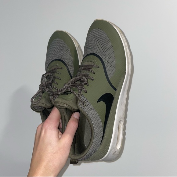 Nike Air Max Olive Green Size 10W - Picture 8 of 8